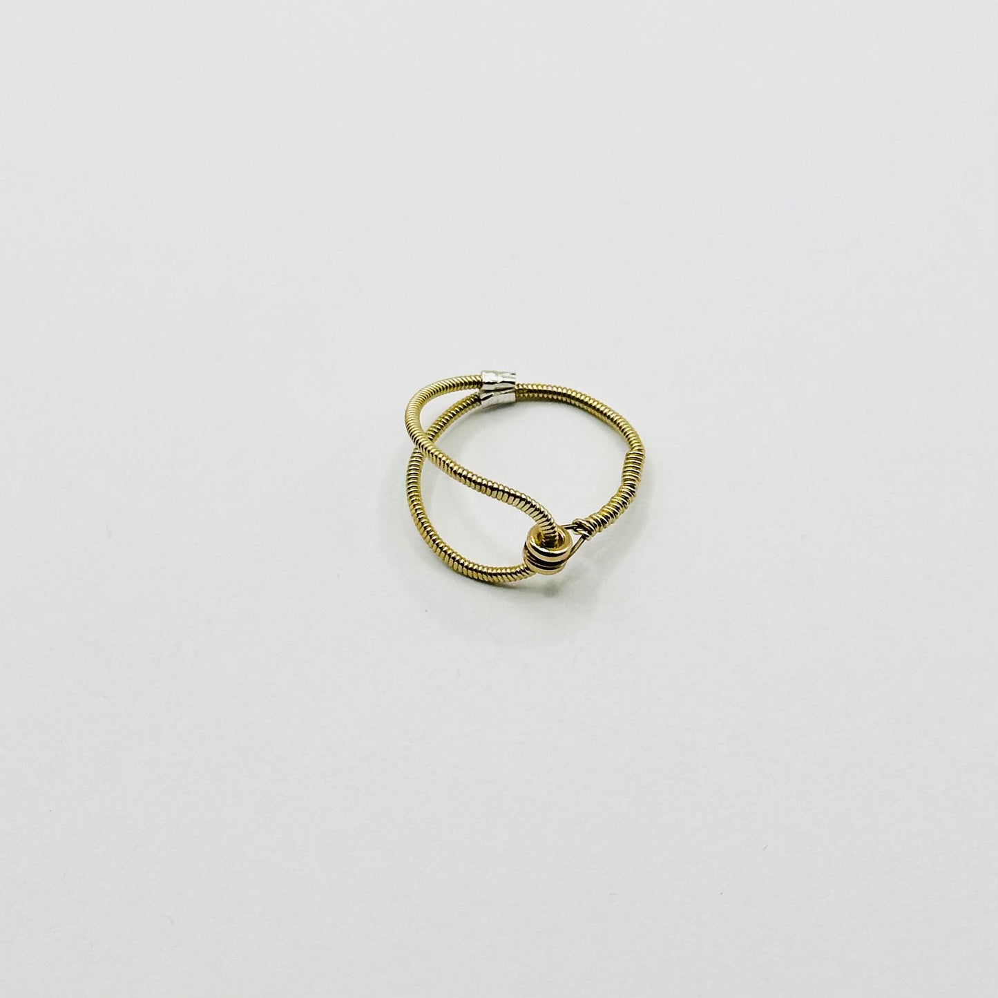 Ball-End Guitar String Ring in Gold